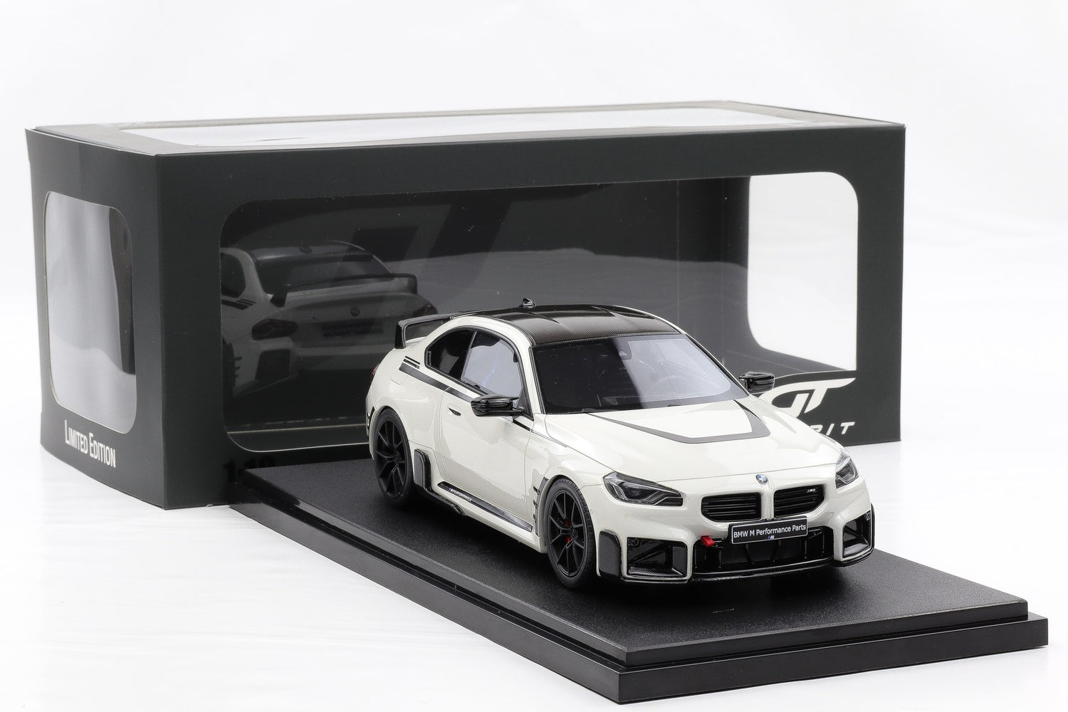 1:18 GT Spirit BMW M2 (G87) Performance Coupe Alpine White 2023 GT476