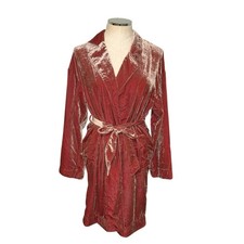 Urban Outfitters Women's Velvet Belted Long Sleeve Robe Mauve Size Small