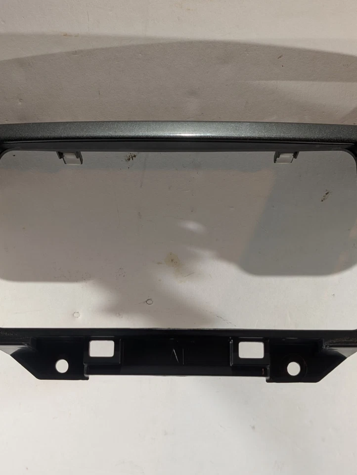 55405-35370 03-09 Toyota 4Runner tablero central radio embellecedor bisel edición Sport 4x4 Foto 3 de 4