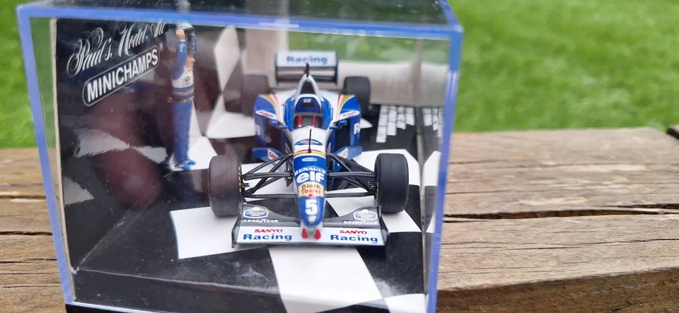MINICHAMPS /F1 1996 GERMAN GP WILLIAMS FW18 - DAMON HILL - 1/43 SCALE MODEL CAR - Image 3 of 4