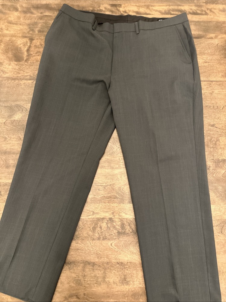 Men’s Haggar Travel Performance Tailored Fit Stretch Dress Pants