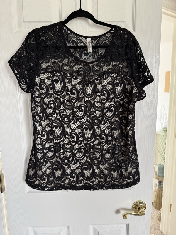 PerSeption Concept Women’s Black Sheer Floral Lace Blouse Short Sleeve XL