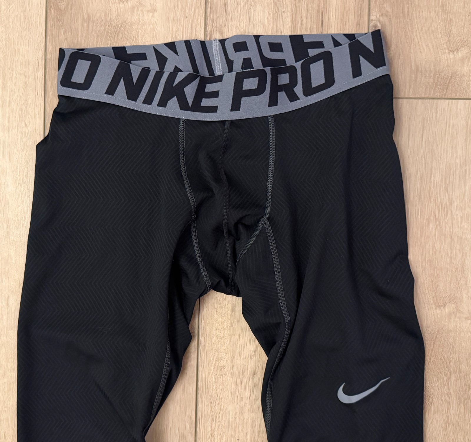 Nike Pro Hyperwarm Lite Black Compression Base La… - image 2