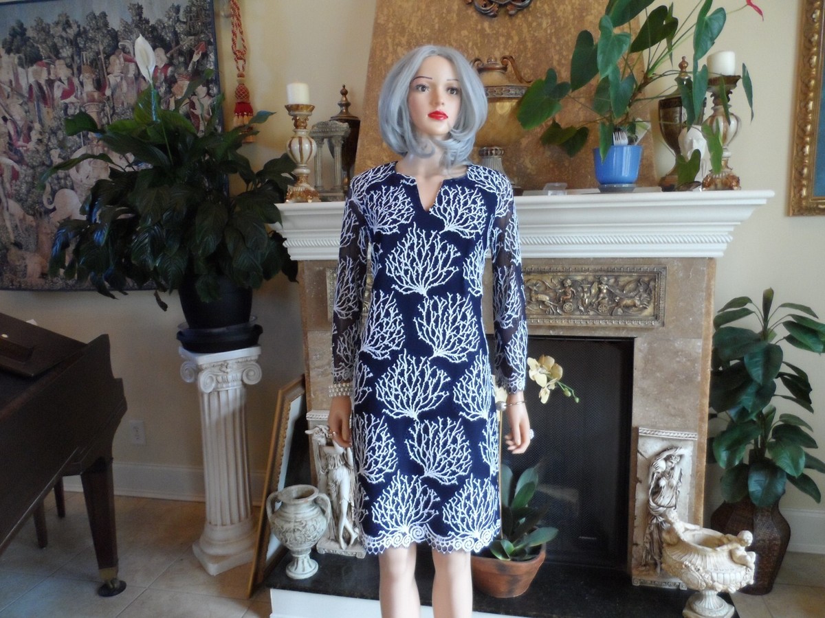 Lilly Pulitzer Navy Blue W/ White Embroidery Sheath Dress Size 8