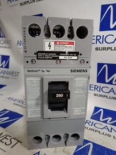 SIEMENS HFXD63S250A 250 amp 600v 3P Molded Case Switch + S11FD60 Shunt