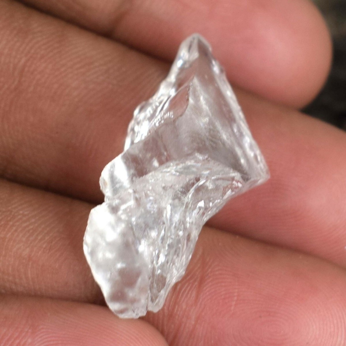 Natural 25.45 Ct White Sapphire Gemstone Rough Certified
