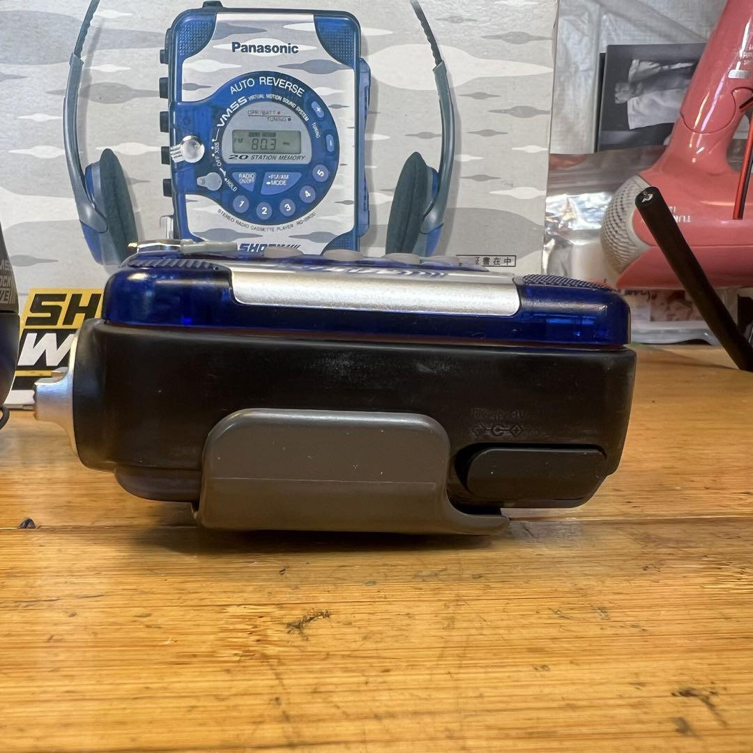 Panasonic Shockwave cassette player with original headphones Panasonic Shockwave cassette player with original headphones