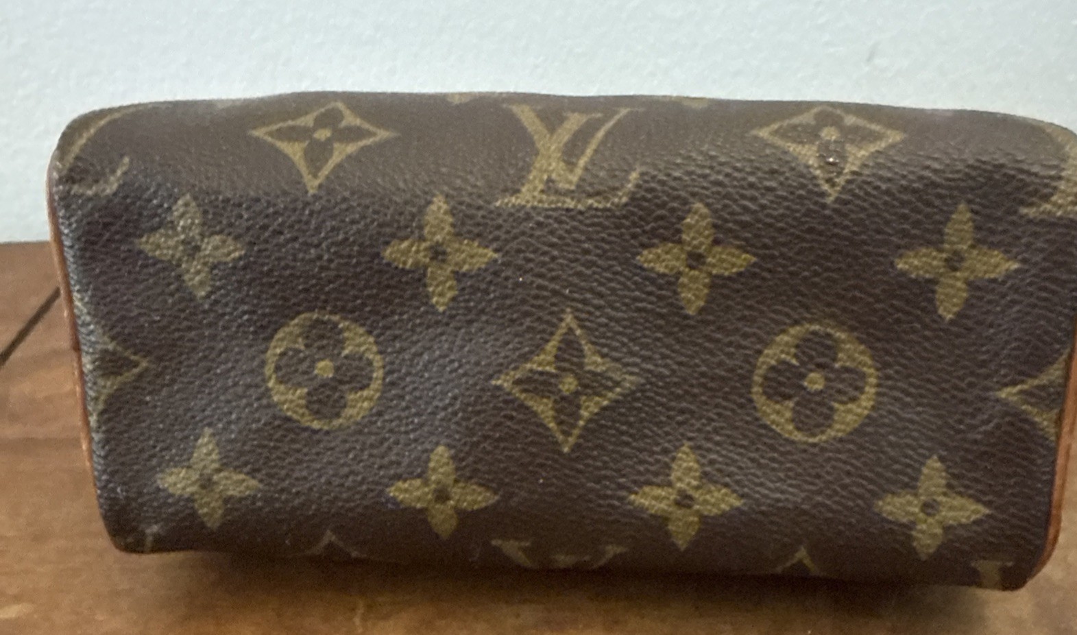 LOUIS VUITTON Authentic PRISTINE Perfect Mini Sac… - image 9