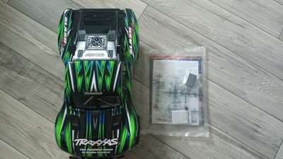 traxxas slash 4x4 roller New With Servo Papers And Tools