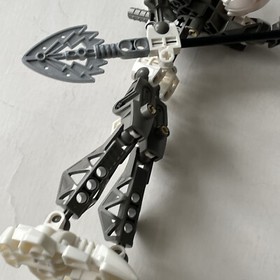 LEGO Bionicle #8588 Kurahk 2003