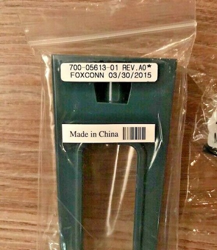 Kit de administración de cables Cisco 1RU versión más larga tornillo incluido - NUEVO - Imagen 3 de 4