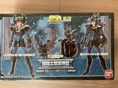 黒蝶のサイケデリカ 鉤翅 グッズセット Black Dragon & Black Swan Bandai Saint Seiya Cloth Myth from Japan