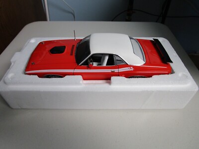 1/18 Acme YCID 1971 Dodge Hemi Challenger R/T A18060150VTY 1