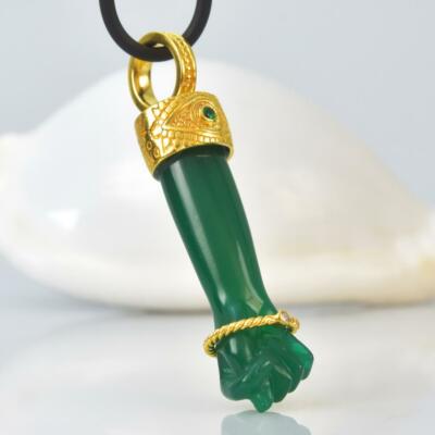 Gold Vermeil Sterling Mano Fico Figa Anhänger Chalcedon Smaragd Diamant 10,88 g