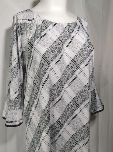 Adele & May Black White Pattern Women 3/4 Bell Sleeve Tunic Top Size 2x