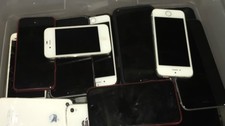 Apple iPods/iPhones Lot of 3 Mixed for Scrap and or Parts L O T