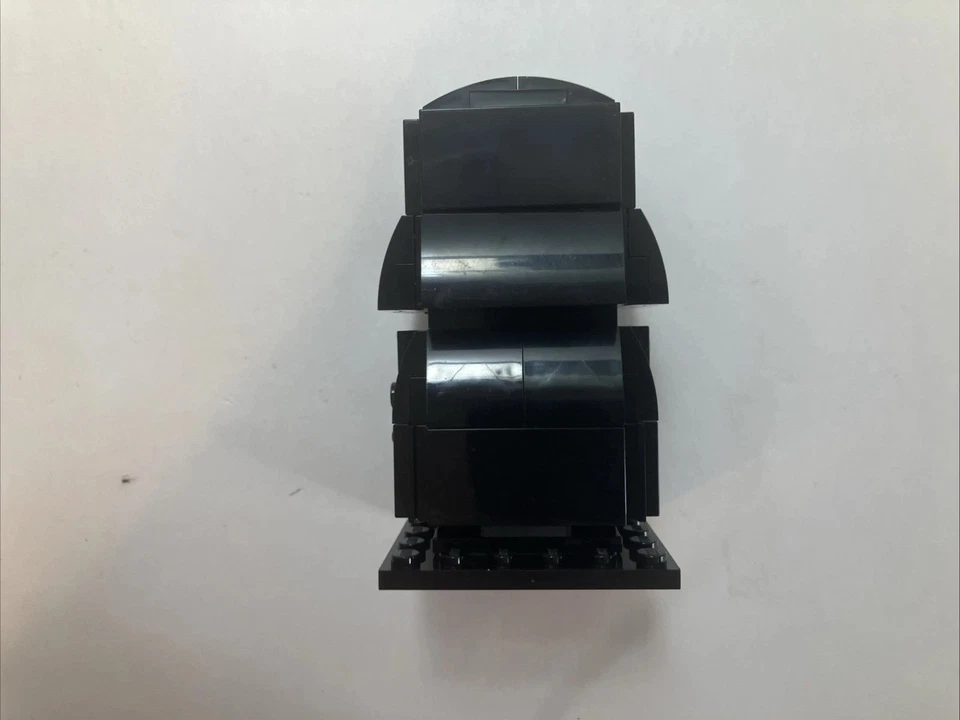 Lego BRICKHEADZ: Darth Vader (41619) And Stormtrooper (41620) X2 Complete - Image 4 of 4