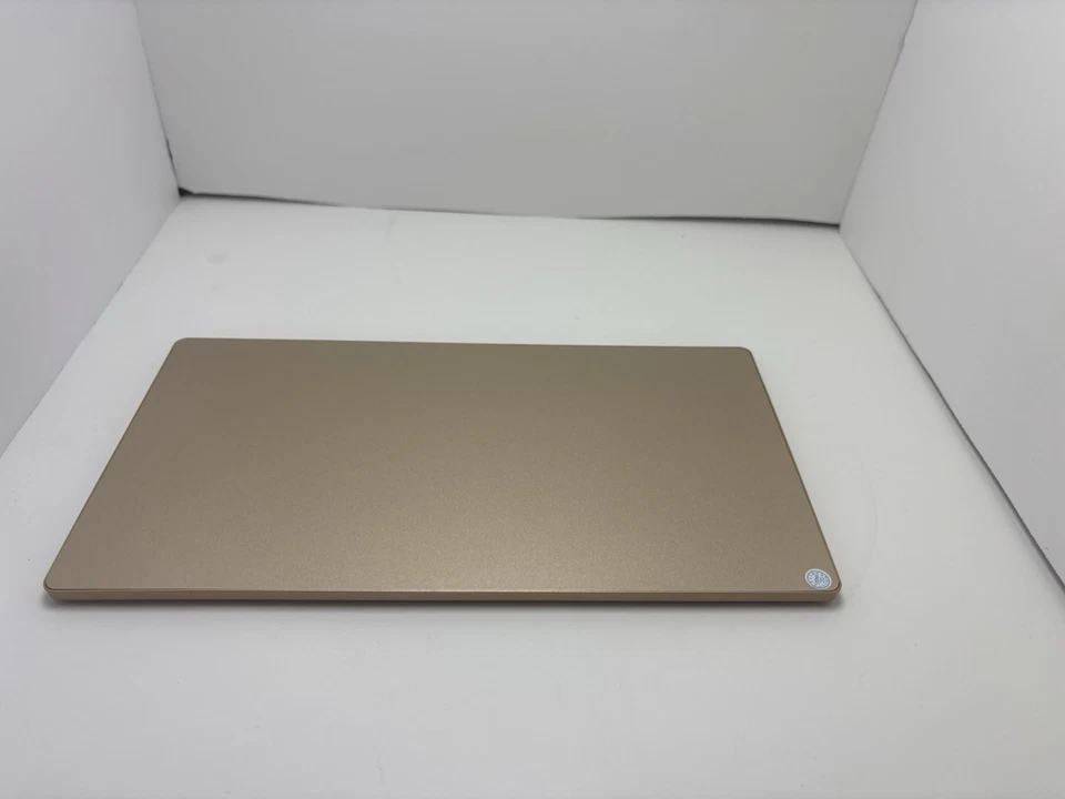 F3S / F3 Bluetooth Metallic Back-Lit Wireless Keyboard With USB Cable - Image 3 of 4