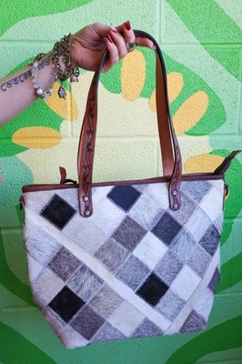 American Darling The Take Along Leather Bag in Diamond