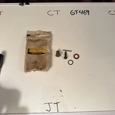 (1) John Deer Am31101 Carb Kit. Nos OEM Vintage Obsolete Parts See Picture