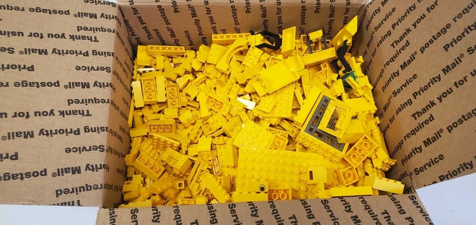 LEGO Yellow Bricks Lot Of 3 Lbs Mixed Yellow Parts Pieces Brick Bulk MOC Crafts - Image 3 of 3