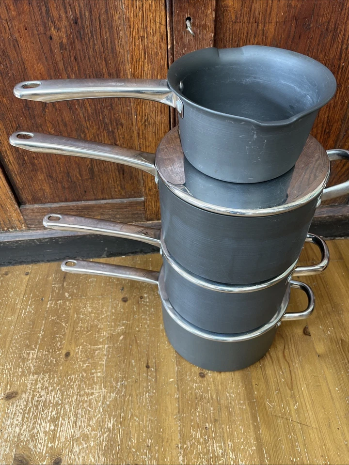 Set Of 4 Genuine AGA Pans - Image 2 of 4