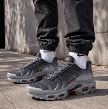 Nike Air Max Plus Light Smoke Grey Orange Running Sneakers DM0032-037 Men s Size