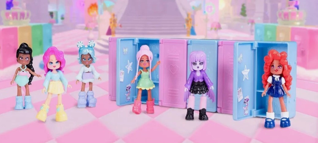 Royale High Doll  Figure  Choose Your Doll Bundle  New Complete Roblox