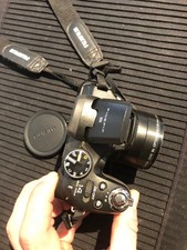 Fujifilm FinePix S Series S4400 14.0MP Digital Camera TESTED w/ bag