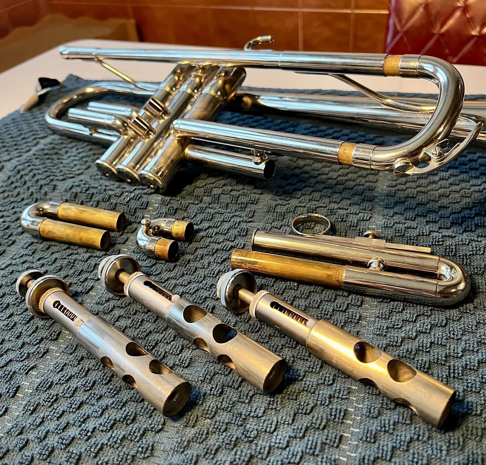 雅马哈 YTR 1310 小号 带吹嘴和外壳和清洁套件 — 第 4/4 张图片