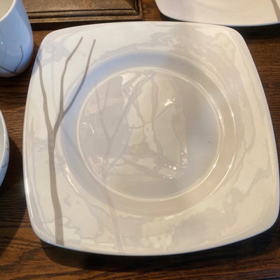 Lenox 839623 Park City Square 4-piece Place Setting for sale 