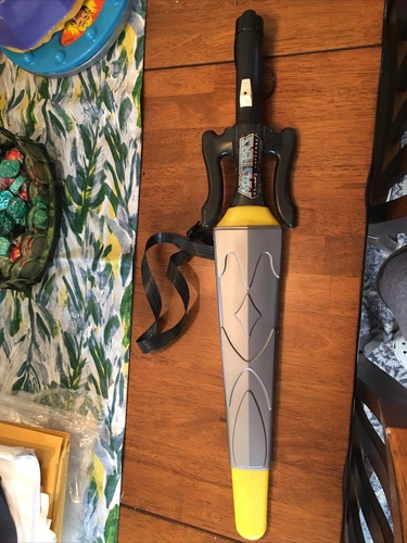 1984 VINTAGE MOTU HE-MAN LASER LIGHT SWORD MASTERs Of The UNIVERSE W/ Scabbard