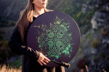Shaman "Celtic Cross" Drum, Tunable Vegan Membrane 22", Deep Bass-Sounding