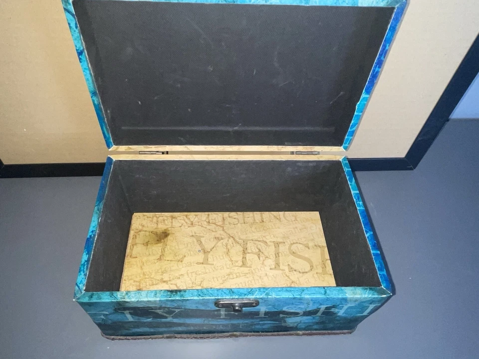 Caja de pesca con mosca Blue River Foto 2 de 4