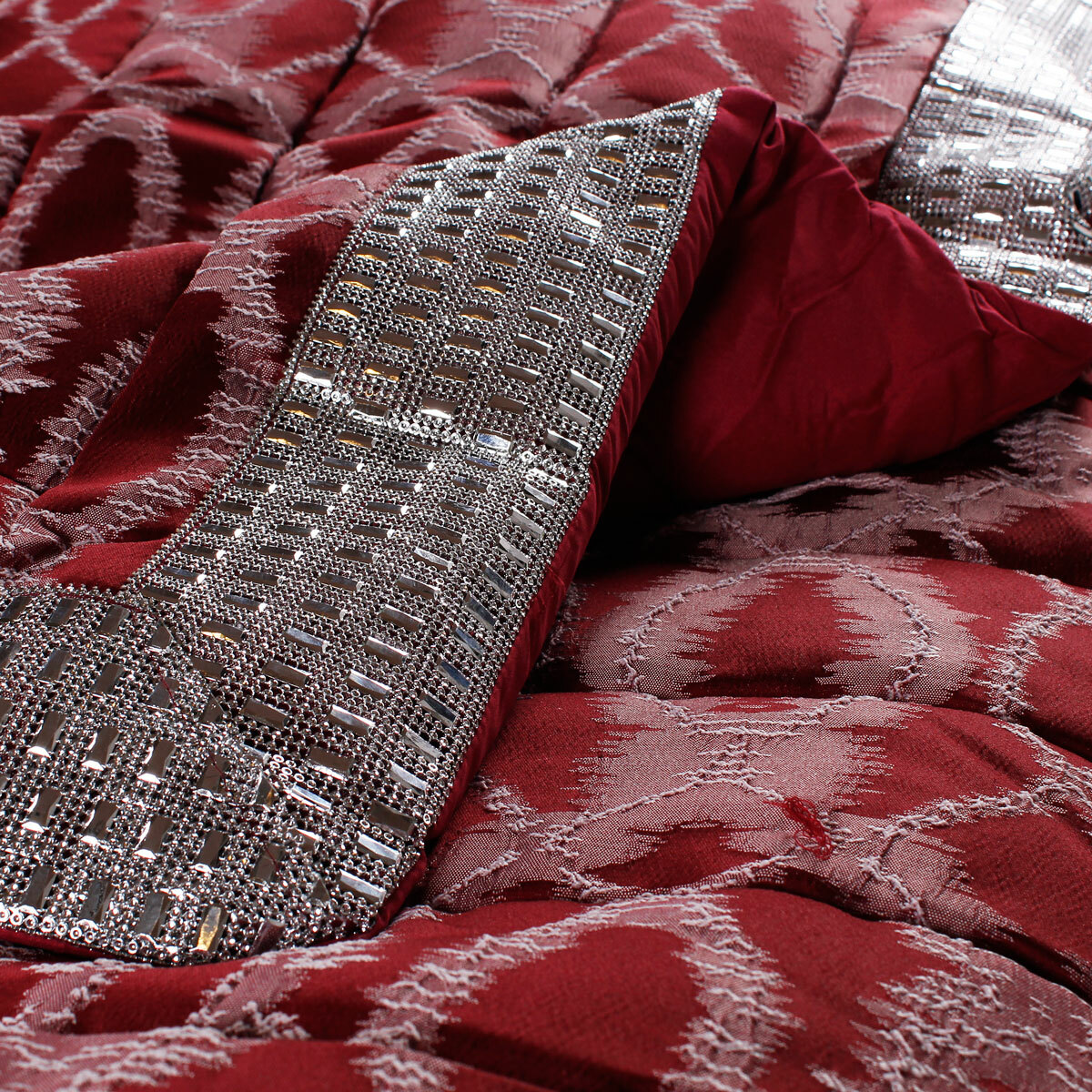 Quilt Duvet Modern Double Squares Snake Rhinestone Beige Grey