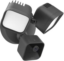 Blink - Wired Floodlight Camera - Smart secur...