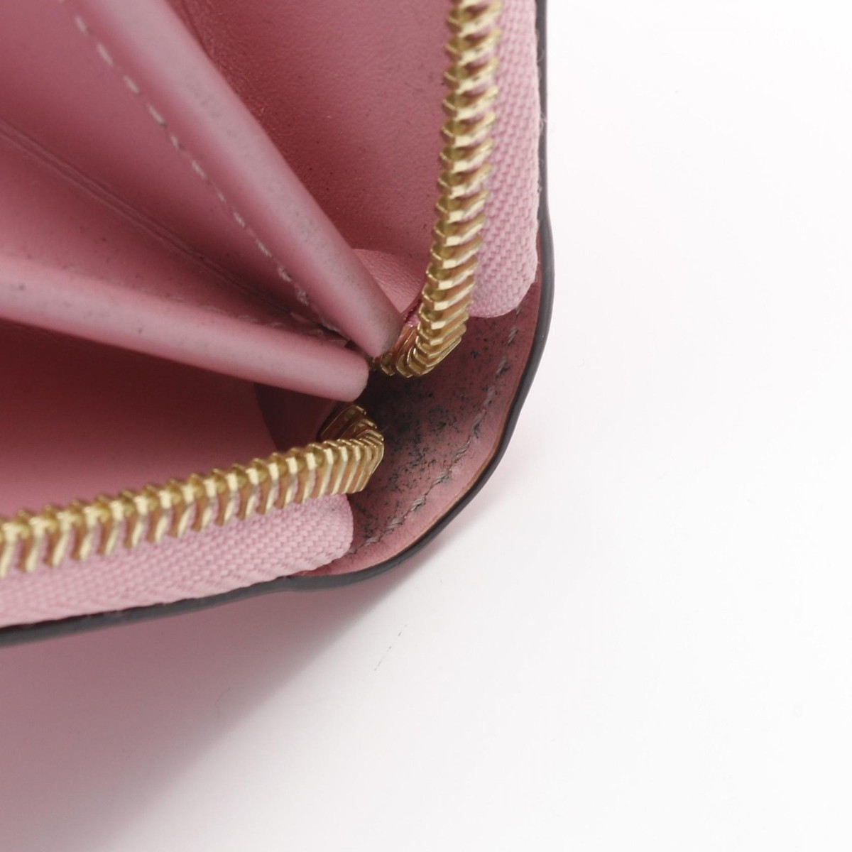 LOUIS VUITTON Zippy wallet M80309 Vernis Patent leather Pink Used