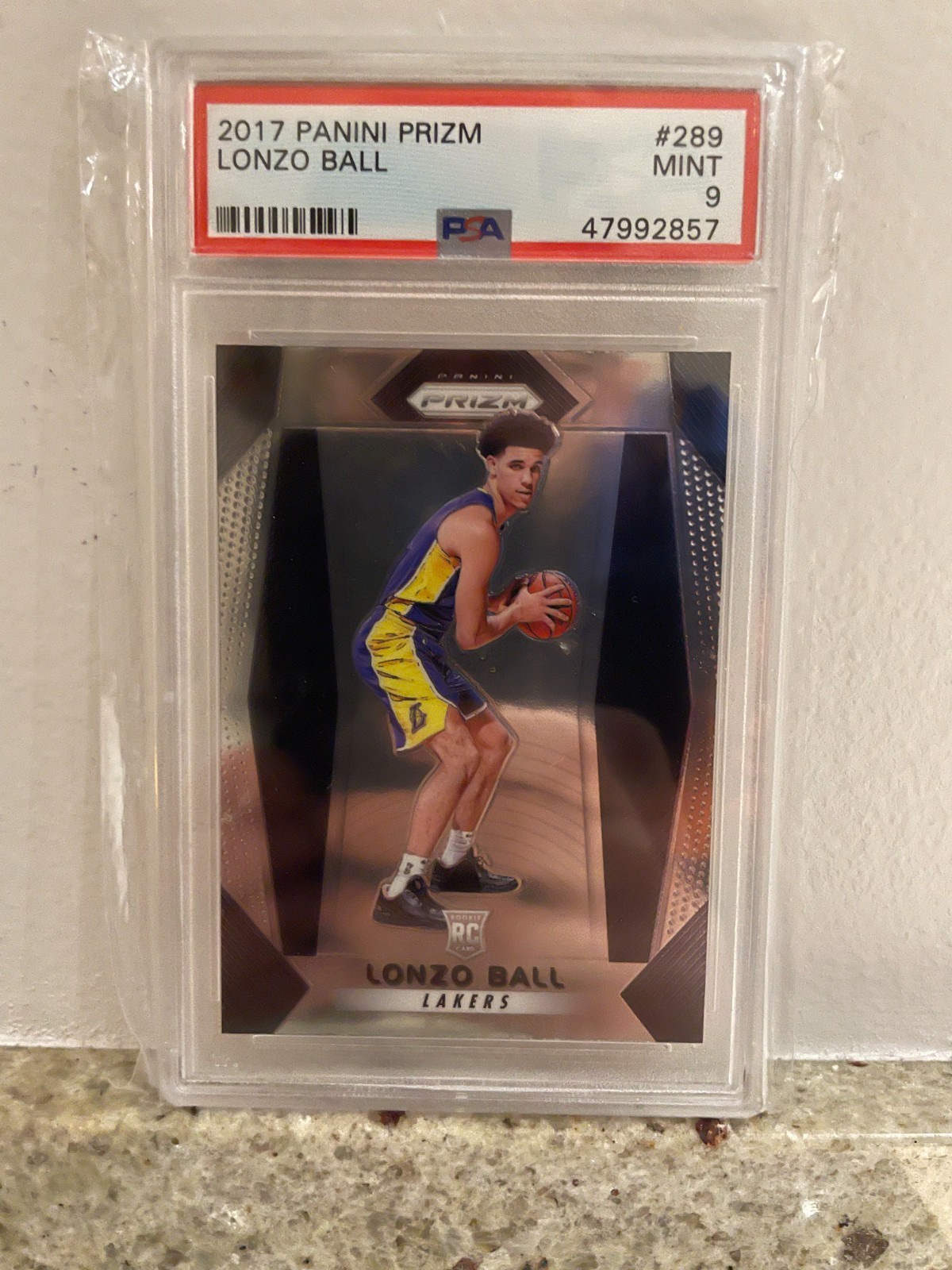 2017-18 Panini Prizm - Lonzo Ball #289 Prizm (RC) PSA 9