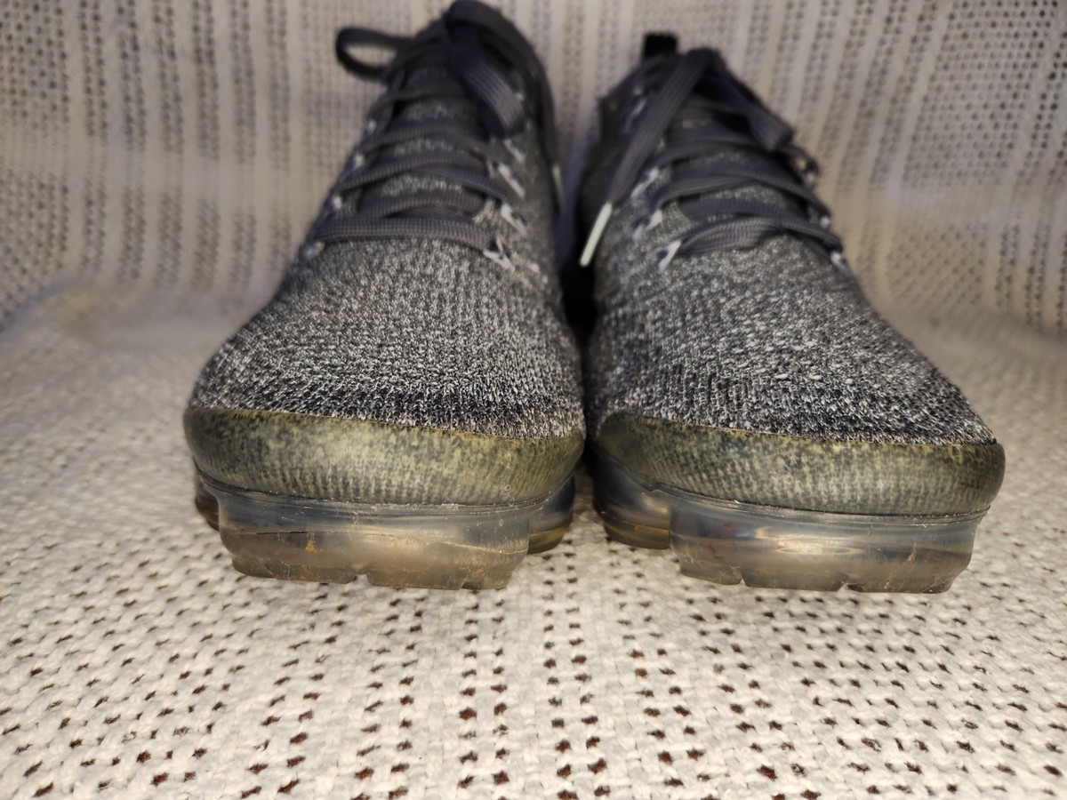 NIKE FLYKNIT VAPORMAX MEN SHOES SNEAKERS GRAY SIZE 10.5/44.5 EUC — product photo 3 of 10