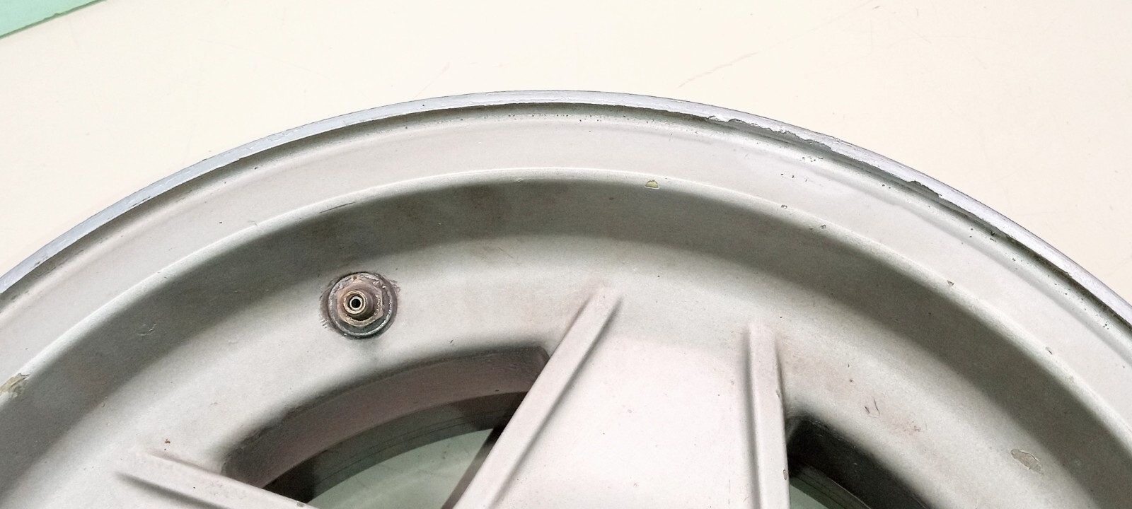 Ferrari 365 GTB/4 Daytona Wheel_Rim_109186_7 1/2X15_Cromodora_42 Rudge Hub_512BB