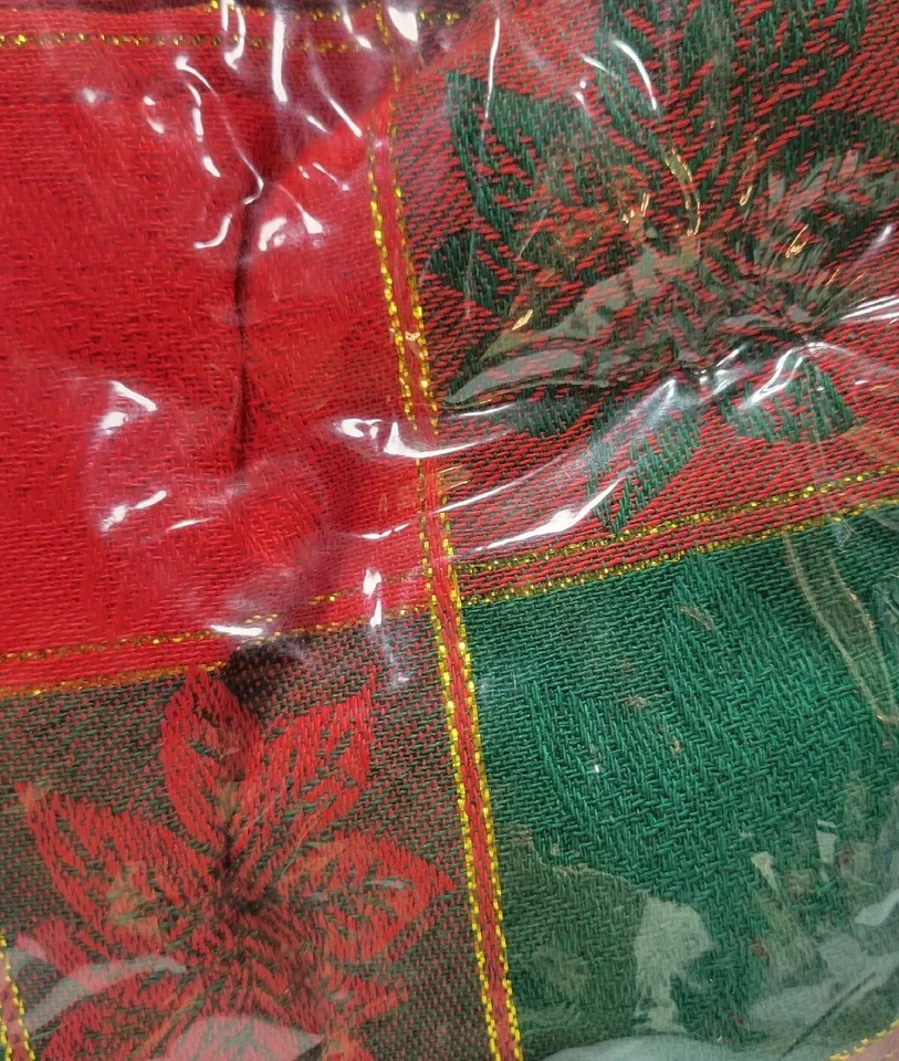 NEW Sultan's Linens Fabric 100% Cotton Tablecloth 52" X 70" Poinsettia Plaid - Image 3 of 4