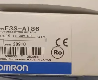 NEW   E3S-AT86 Photoelectric Switch *la