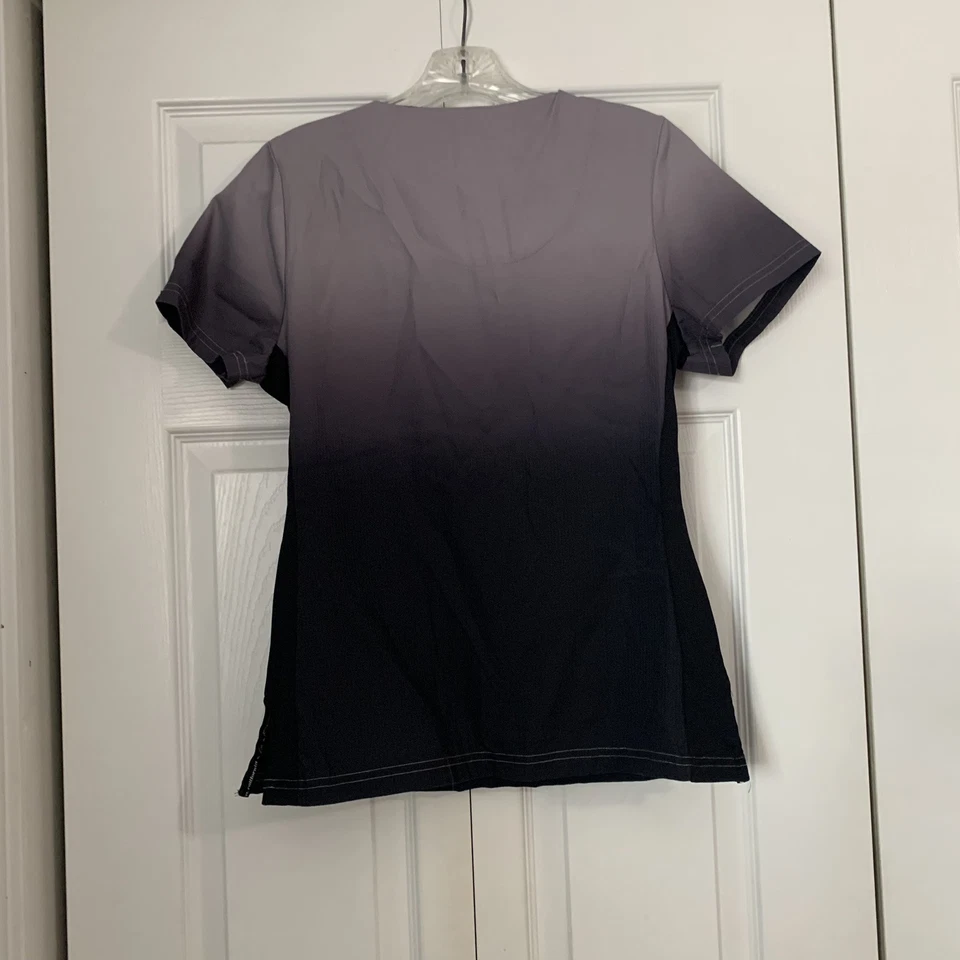 Koi Women's Scrub Top Size Extra Small Front Quarter-Zip - Image 2 of 4