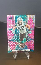 2022 Panini Mosaic - Luke Kuechly #32 Camo Pink Mosaic Prizm