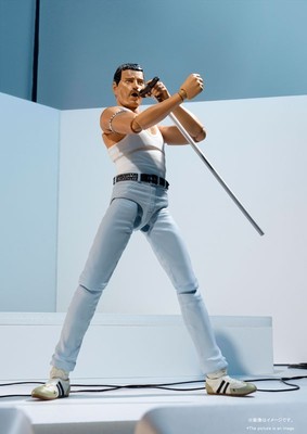 Bandai S.H. Figuarts Die Königin Freddie Mercury Live Aid 1985