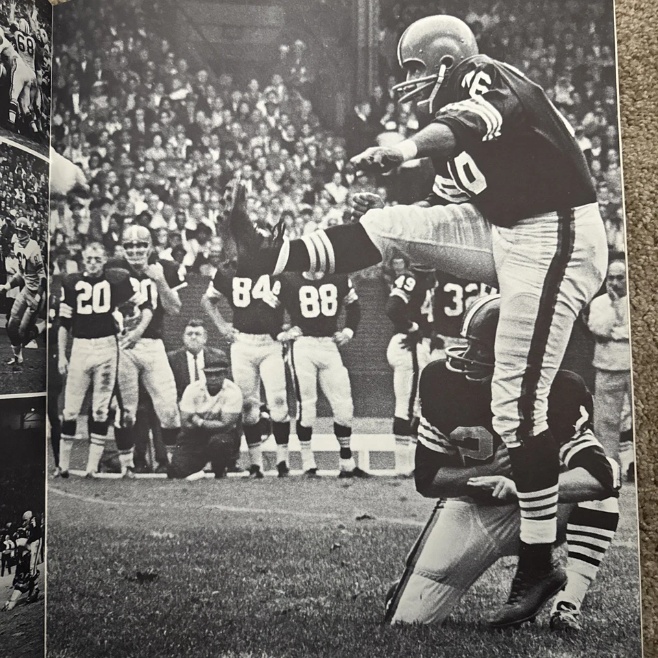 Anuario vintage de los Cleveland Browns Jim Brown Lou Groza Gary Collins excelente Foto 3 de 4