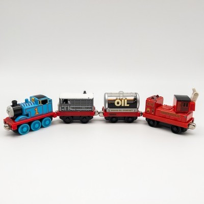 Thomas & Friends Take N  Play Diecast Lot Thomas Toad Oil & Hose Car Pull Along