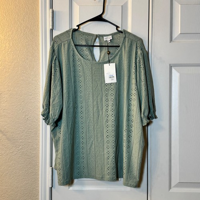 #ad Landa Curve By Dora Landa Women#x27;s Eyelet Sage Green Blouse Plus Sz 3X Keyhole $12.50