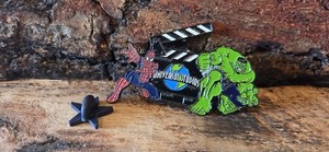 EXCLUSIVE UNIVERSAL STUDIOS MARVEL SPIDER-MAN & HULK PIN