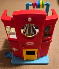 Fisher-Price Little People Welcome to School Gift Set